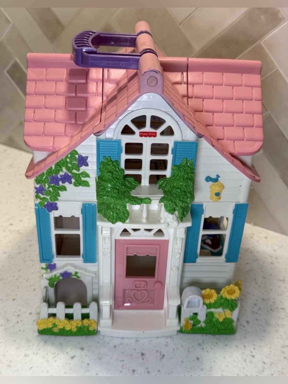 Vintage Fisher Price Loving Family Sweet Streets Country Cottage Doll House 2000